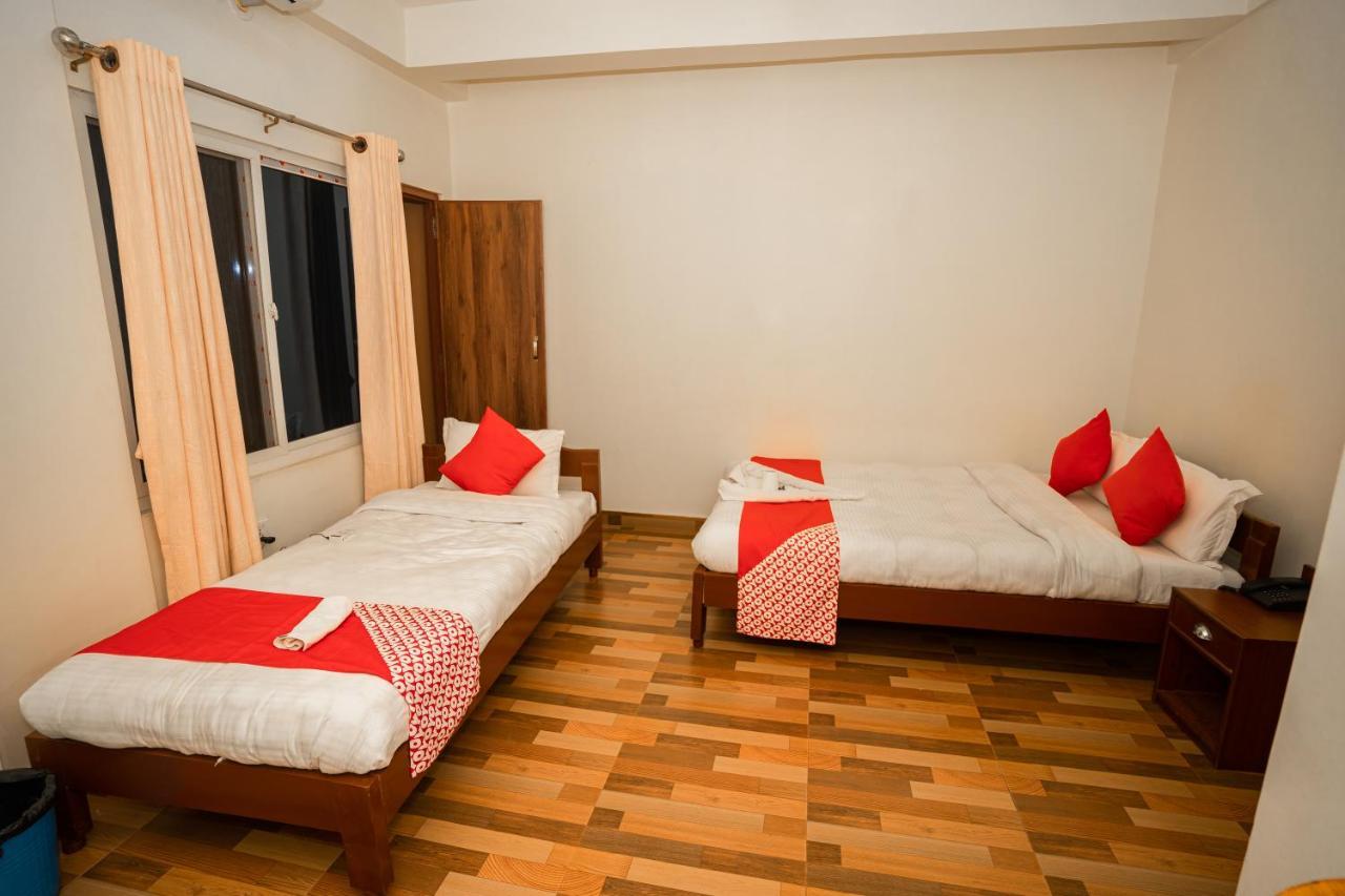 Hotel Dela Mount Pokhara Exterior foto