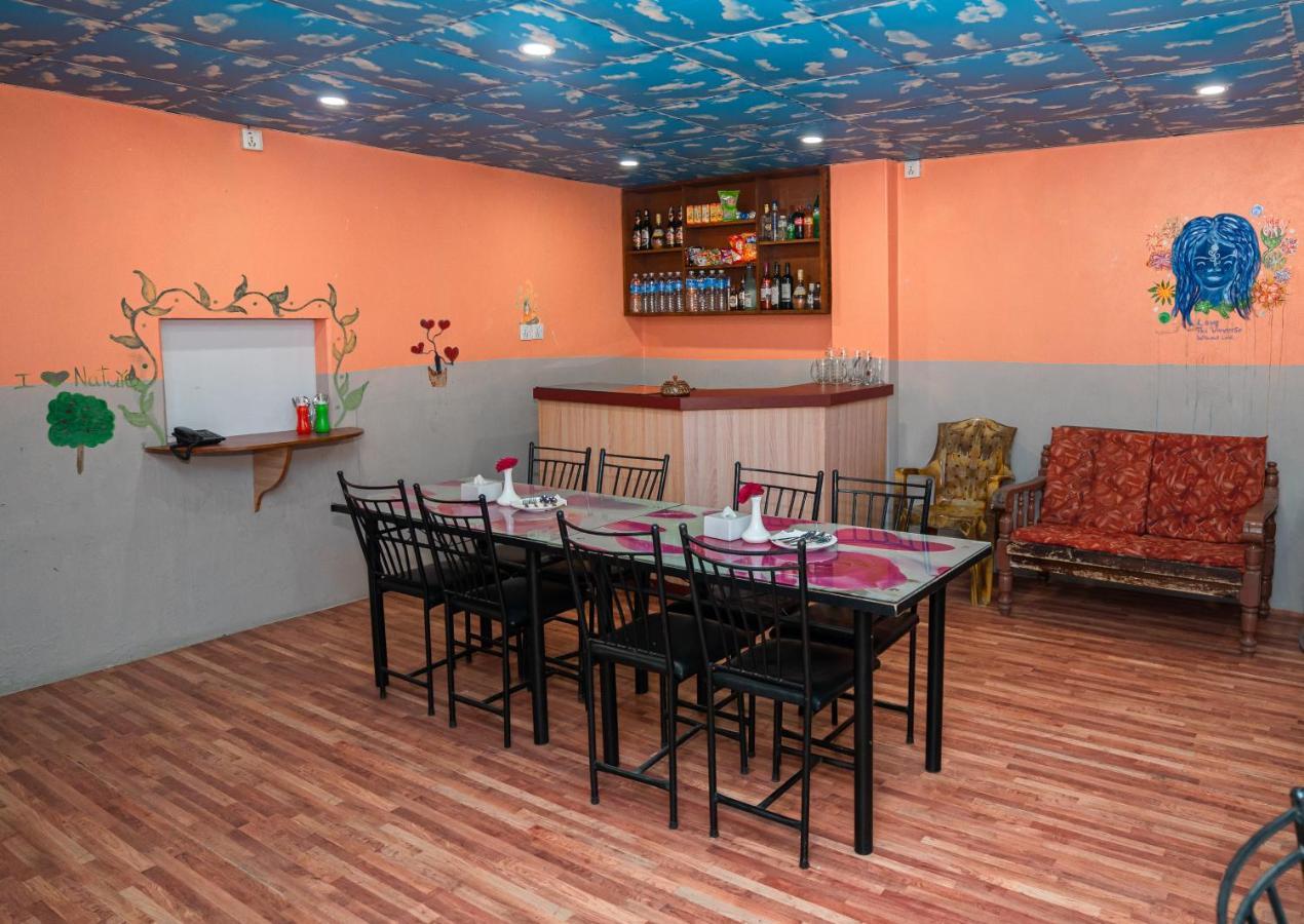 Hotel Dela Mount Pokhara Exterior foto